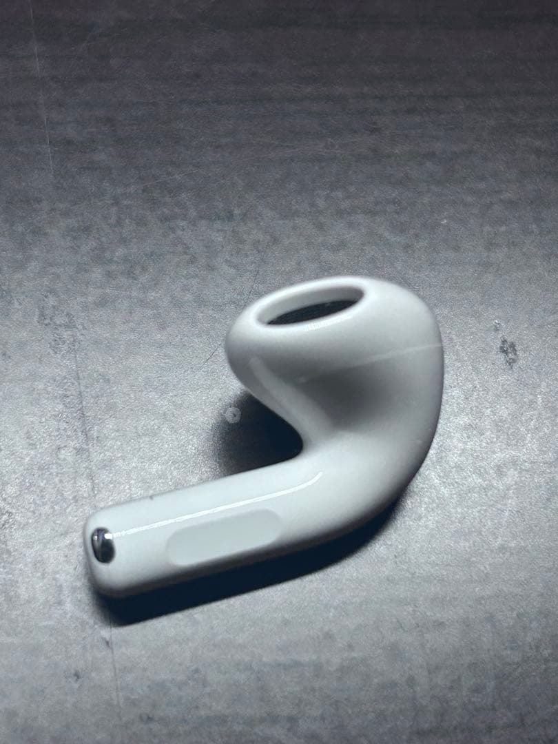 【最終値下け】AirPods第4世代 ケース左耳ノイキャン付き