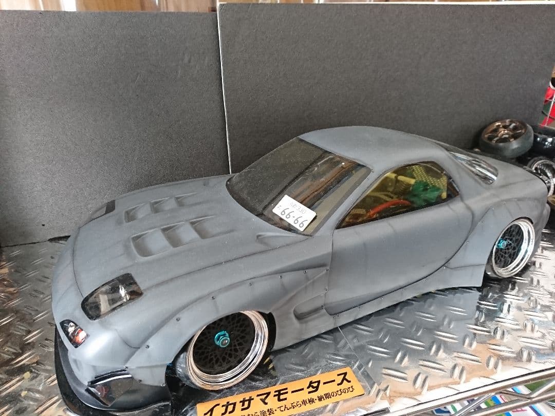 雨宮FD3S オーバーフェンダー仕様 コムサグレー/艶消しクリア塗装 1/10