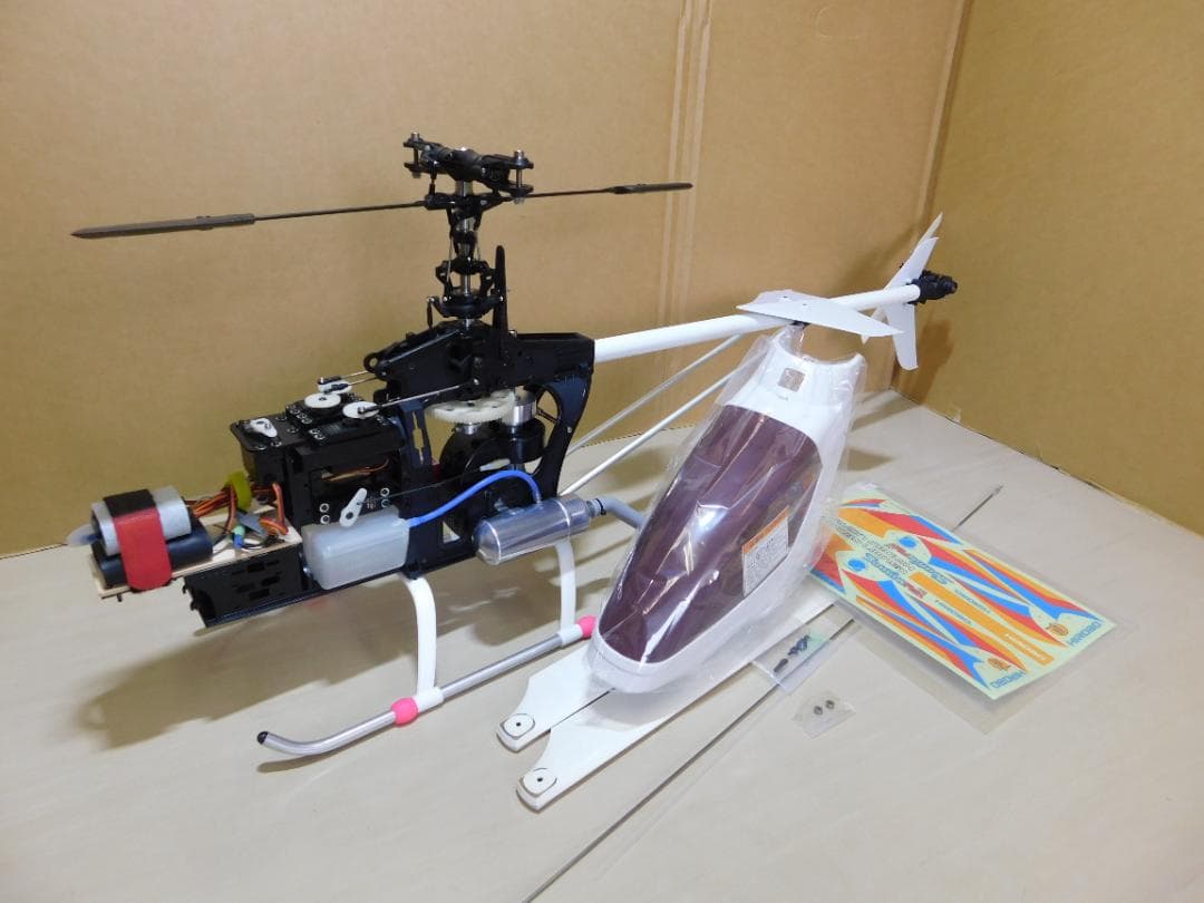 ヒロボー　シャトル　プラス2 SWM　中古品