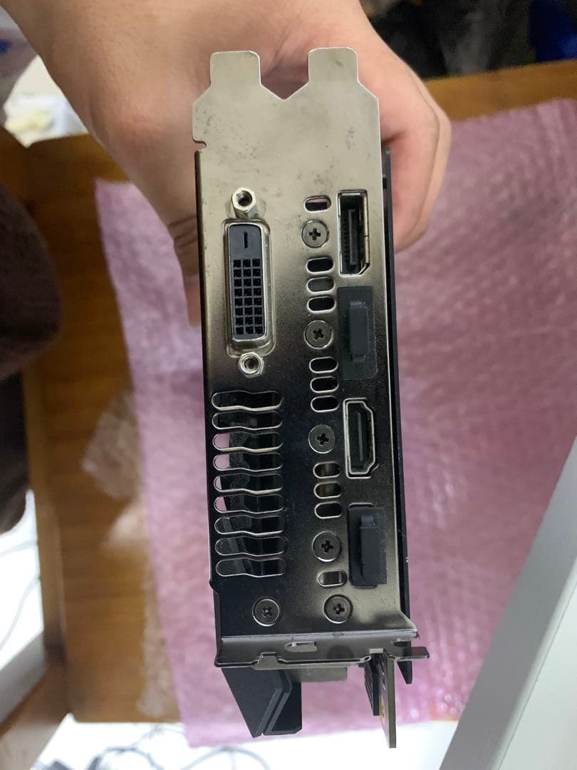 グラフィックボード・グラボ・ビデオカード GTX1070 asus