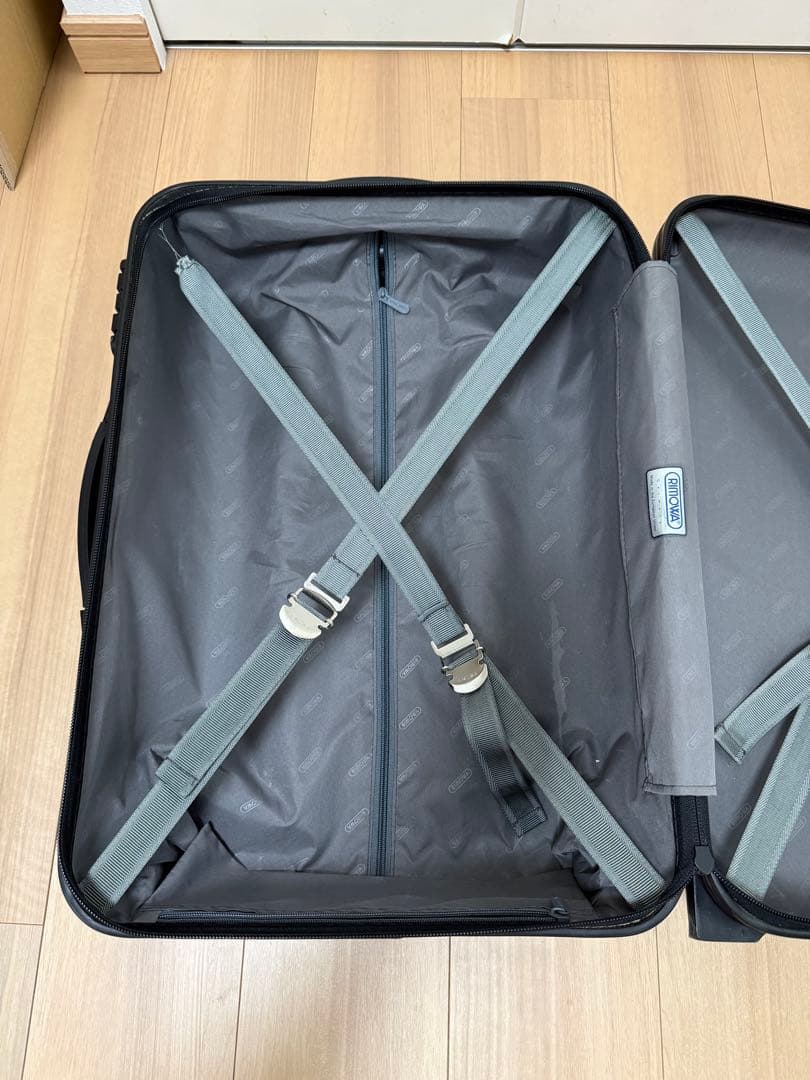 RIMOWA SALSA リモワ サルサ 35L 廃盤 機内持ち込み 2輪