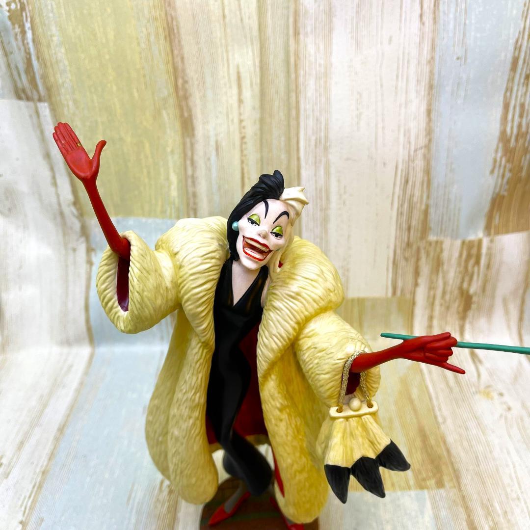 WDCC 101匹わんちゃん 101 Dalmatians クルエラ デ ビル