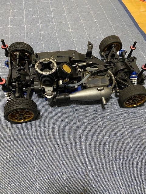 京商エンジン10分の1ツーリングカーフルセット