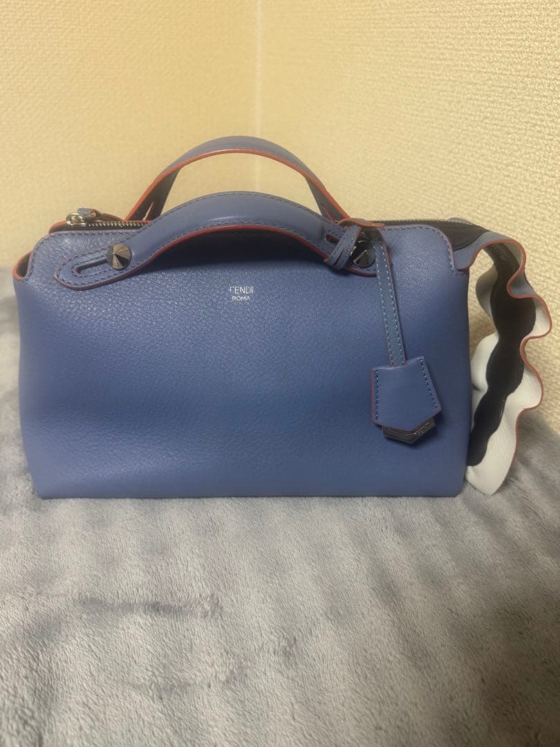 FENDI バイザウェイ ミディアム ボストンバッグ　スタッズ