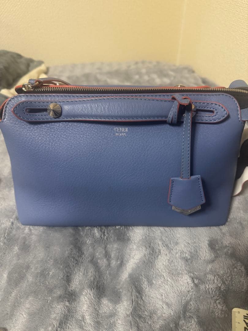 FENDI バイザウェイ ミディアム ボストンバッグ　スタッズ