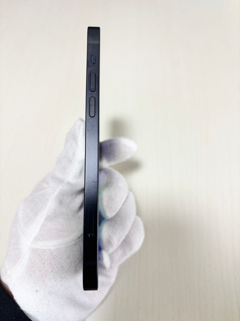 津*田様 Apple IPhone 12 Black 64GB SIMフリー 外