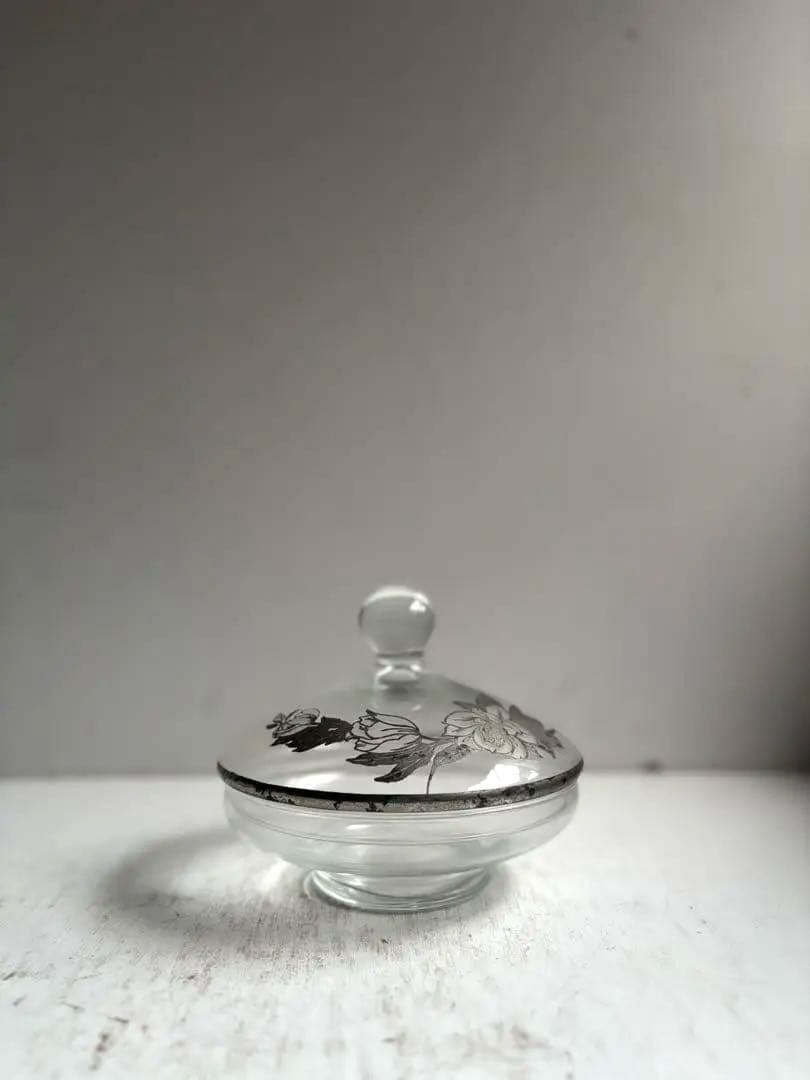 808 フランス パリ 蚤の市購入 美しいボンボニエール ガラス アンティーク