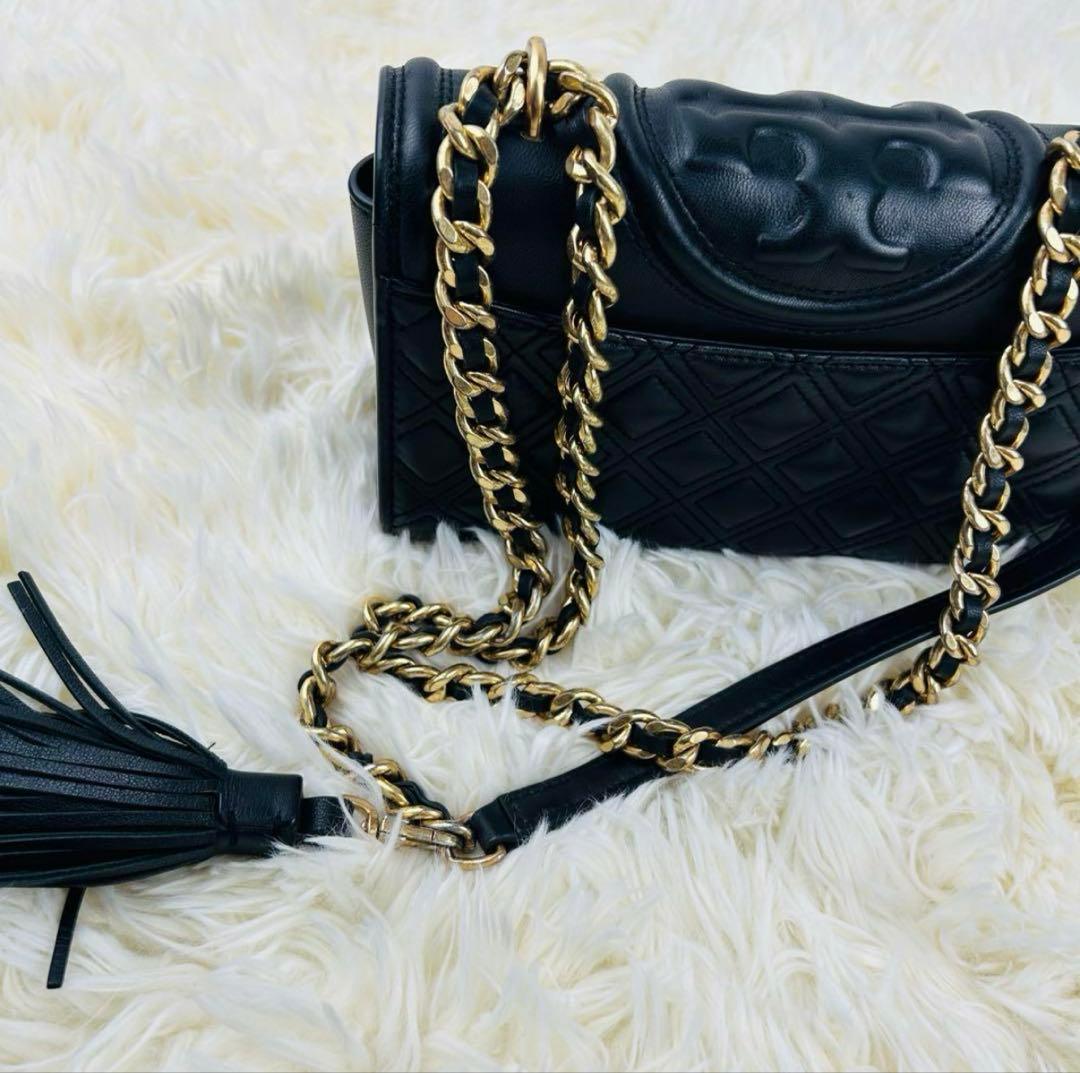 トリーバーチ　キルティング クロスボディ ゴールドチェーン ブラック