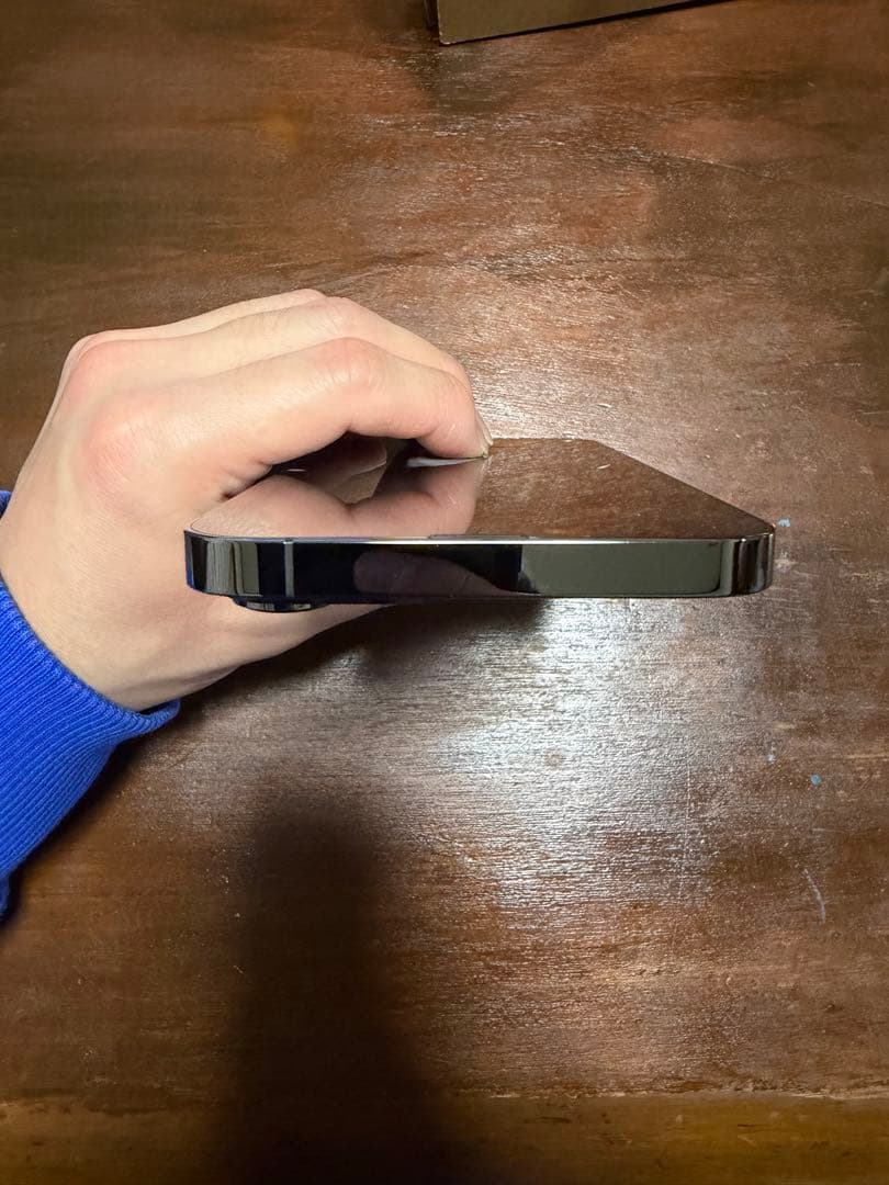 ・美品・iPhone 13 Pro Max 256GB グラファイト