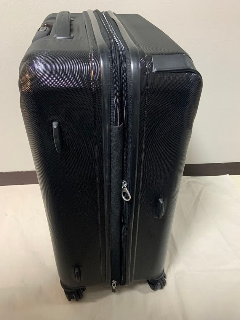 サムソナイト 大型 大容量 スーツケース 拡張機能付き TSAロック 二輪 黒