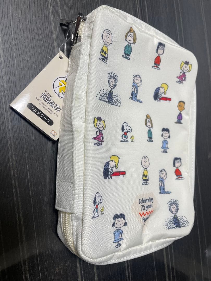 【新品未使用】スヌーピー 75周年記念 マルチケース