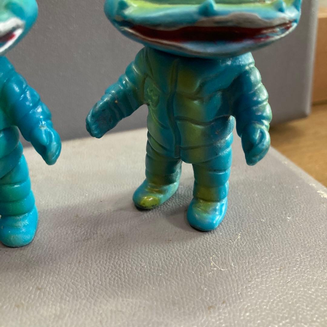 希少　カネゴン　 フィギュア 2体セット