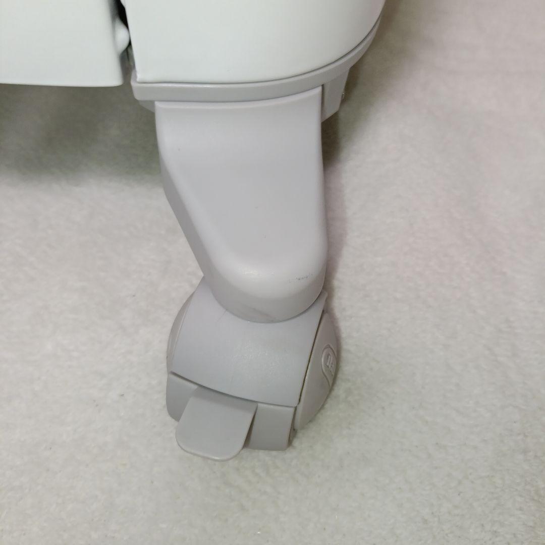 【極美品】DeLonghi ベルカルド オイルヒーター RHJ75V0915