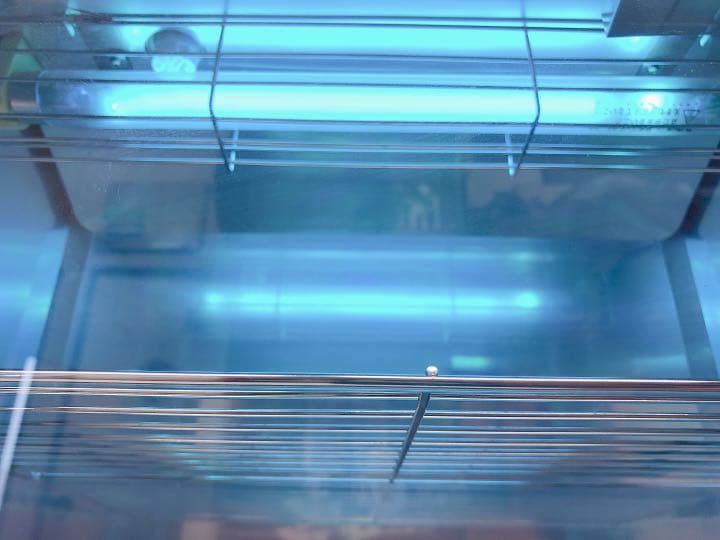 ヤスター　ステリライザー殺菌紫外線 保管庫 消毒器。