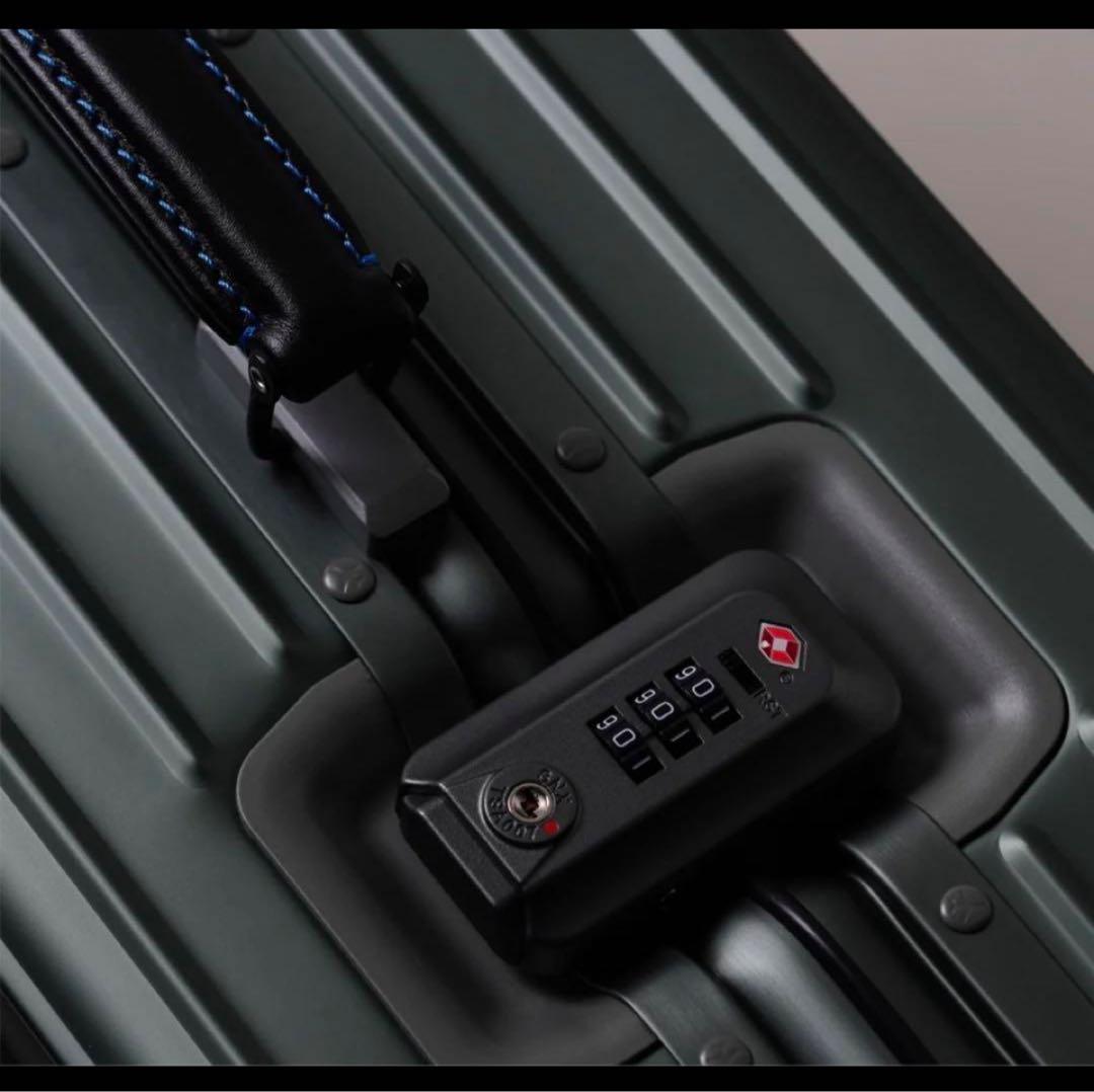 アルミ【新品】イノベーター 〈特典有り〉キャリーケース INV1811 スーツ