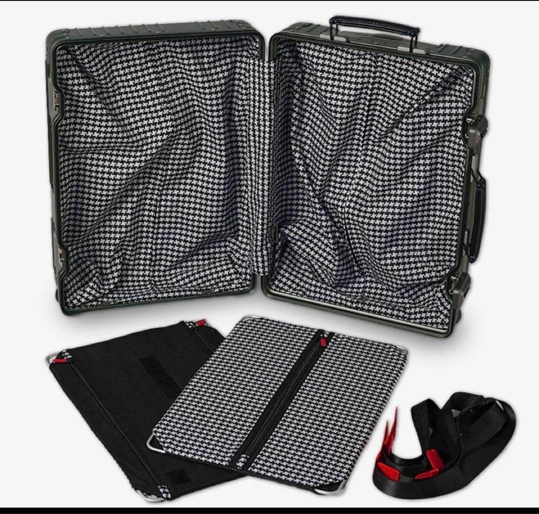 アルミ【新品】イノベーター 〈特典有り〉キャリーケース INV1811 スーツ