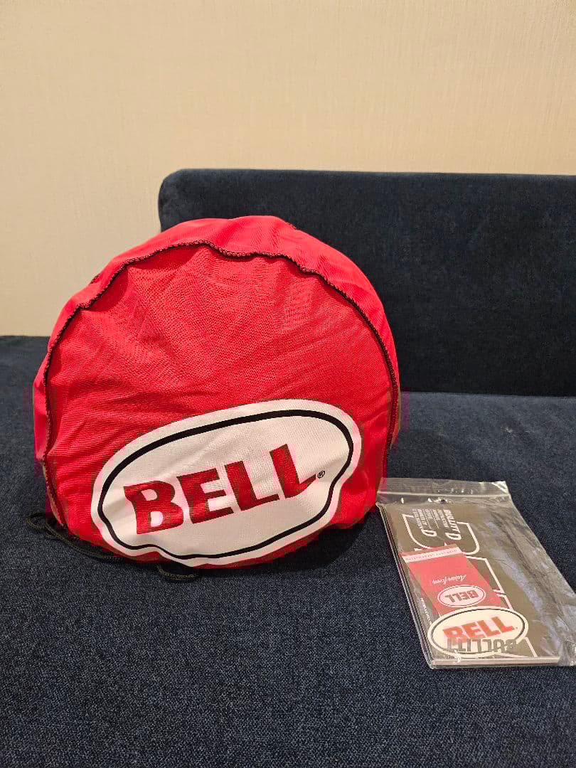 【よし】 BELL BULLITT CRF ソリッドグロスブラックM正規品