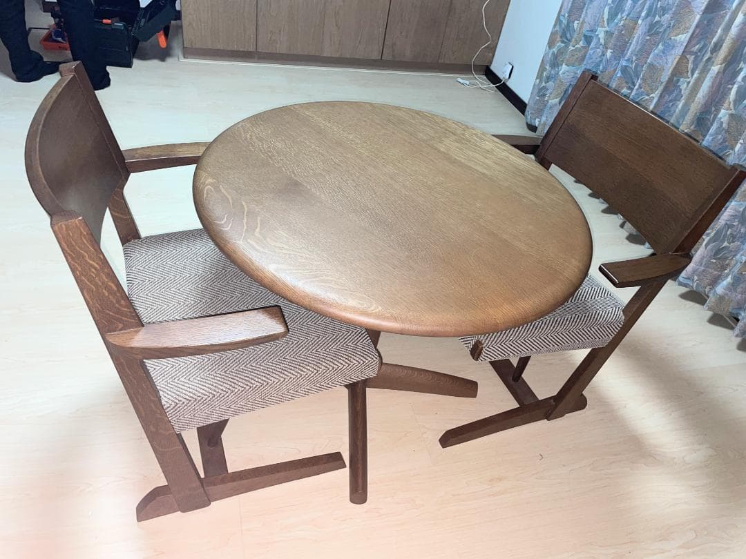 美品！飛騨産業 HIDA HTS2 円卓 丸テーブル 幅80cm 高さ65cm