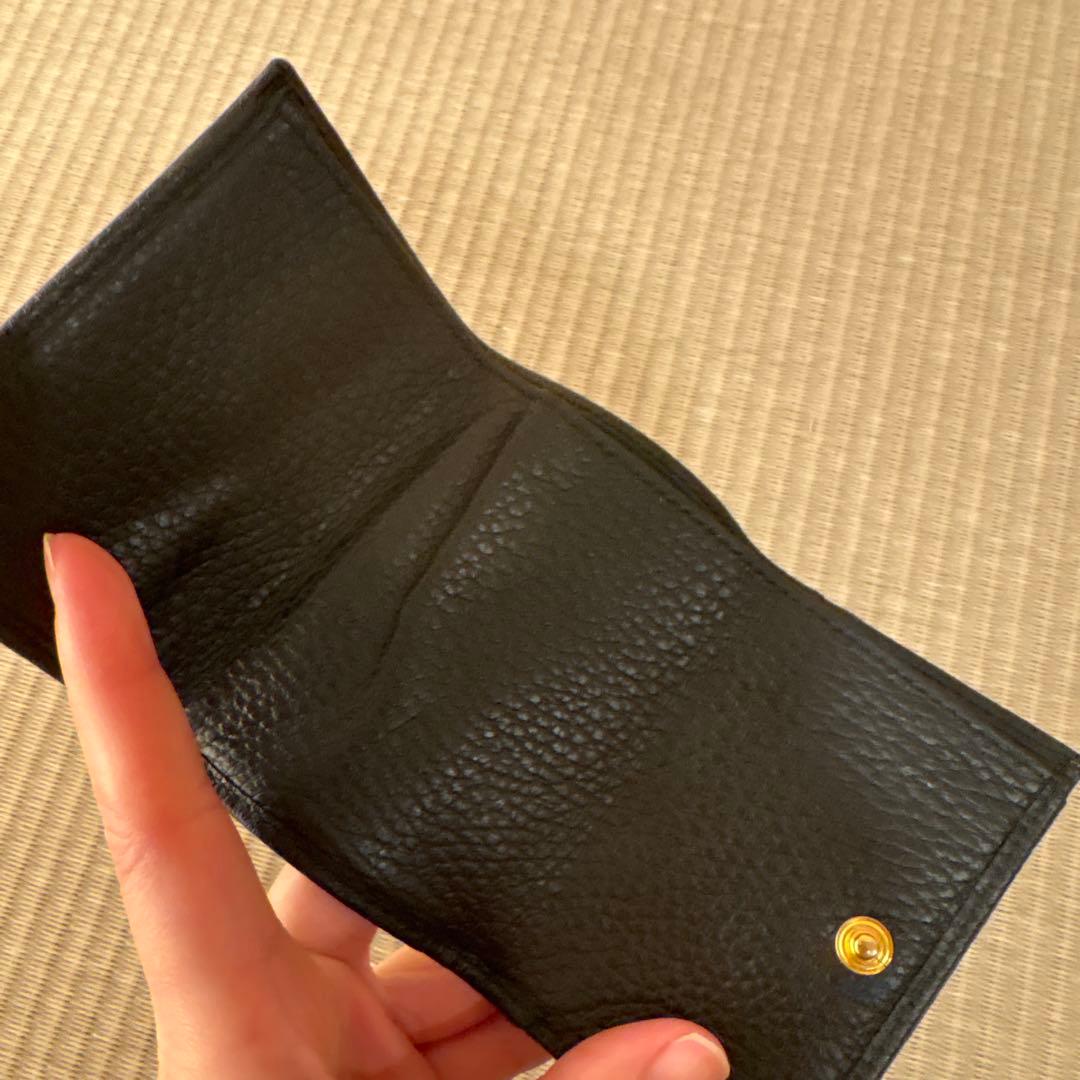 GUCCI 三つ折り財布　GG