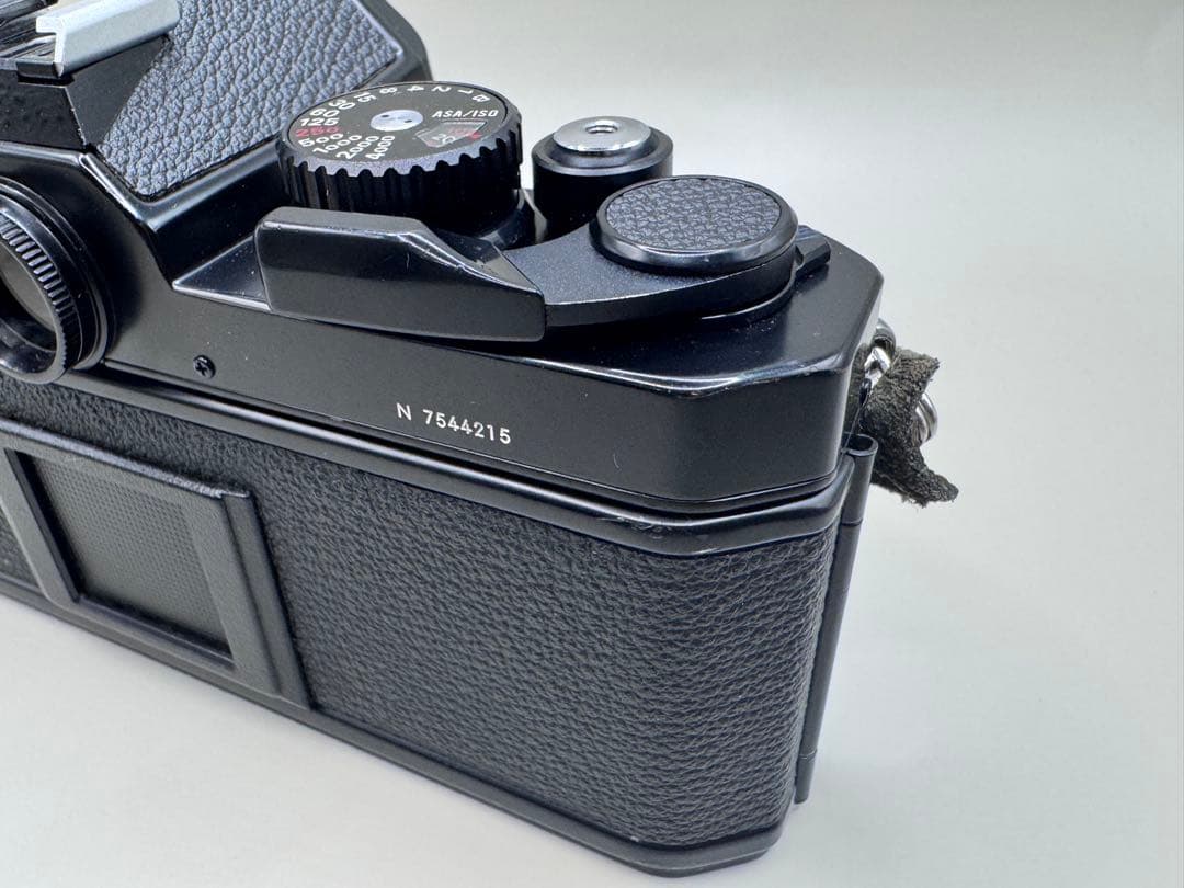 【美品】 Nikon NEW FM2 / ZOOM NIKKOR 35-105