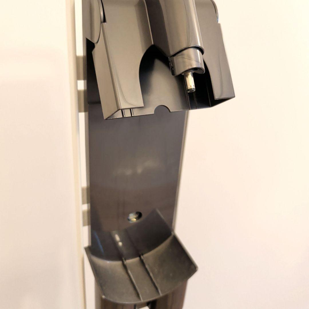 【バッテリー交換必要】ダイソン 掃除機（dyson V8 fluffy+）