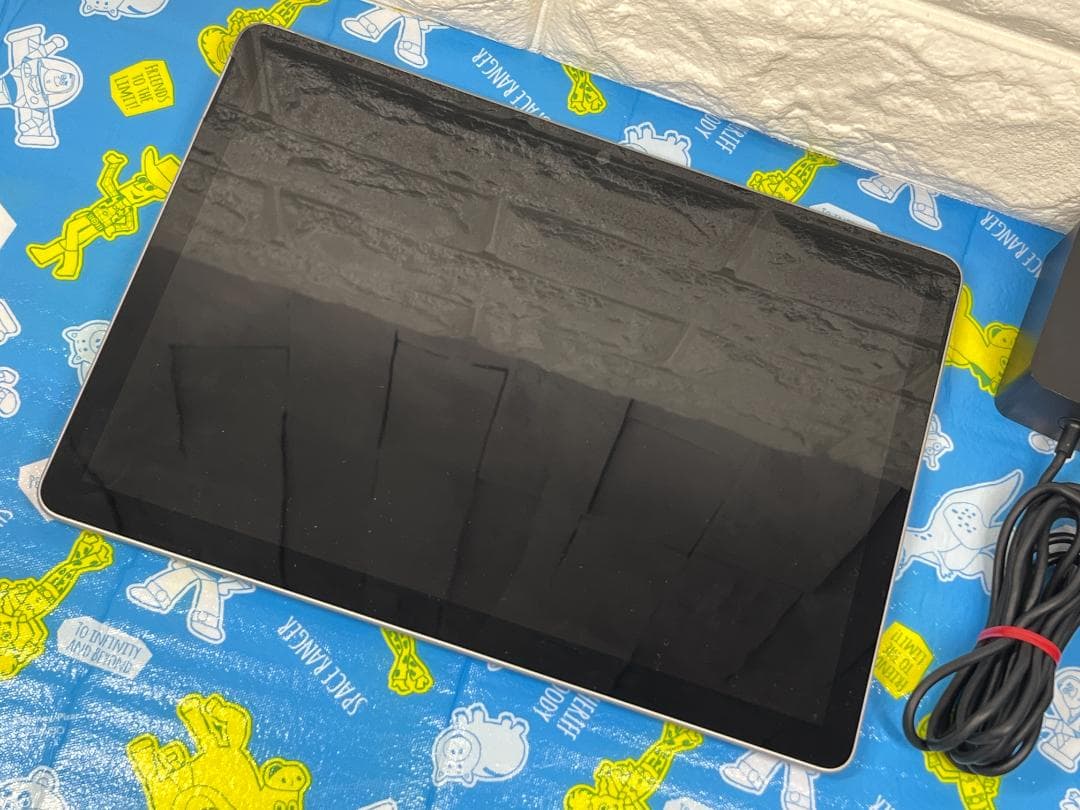 Surface Go 2 10.5型 タッチパネル キーボード LTE