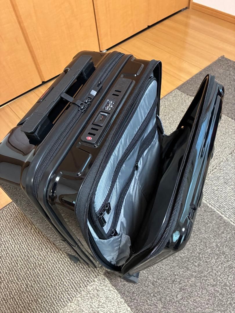 ブリーフィング　キャリーケース　H-34F SD NEO ブラック