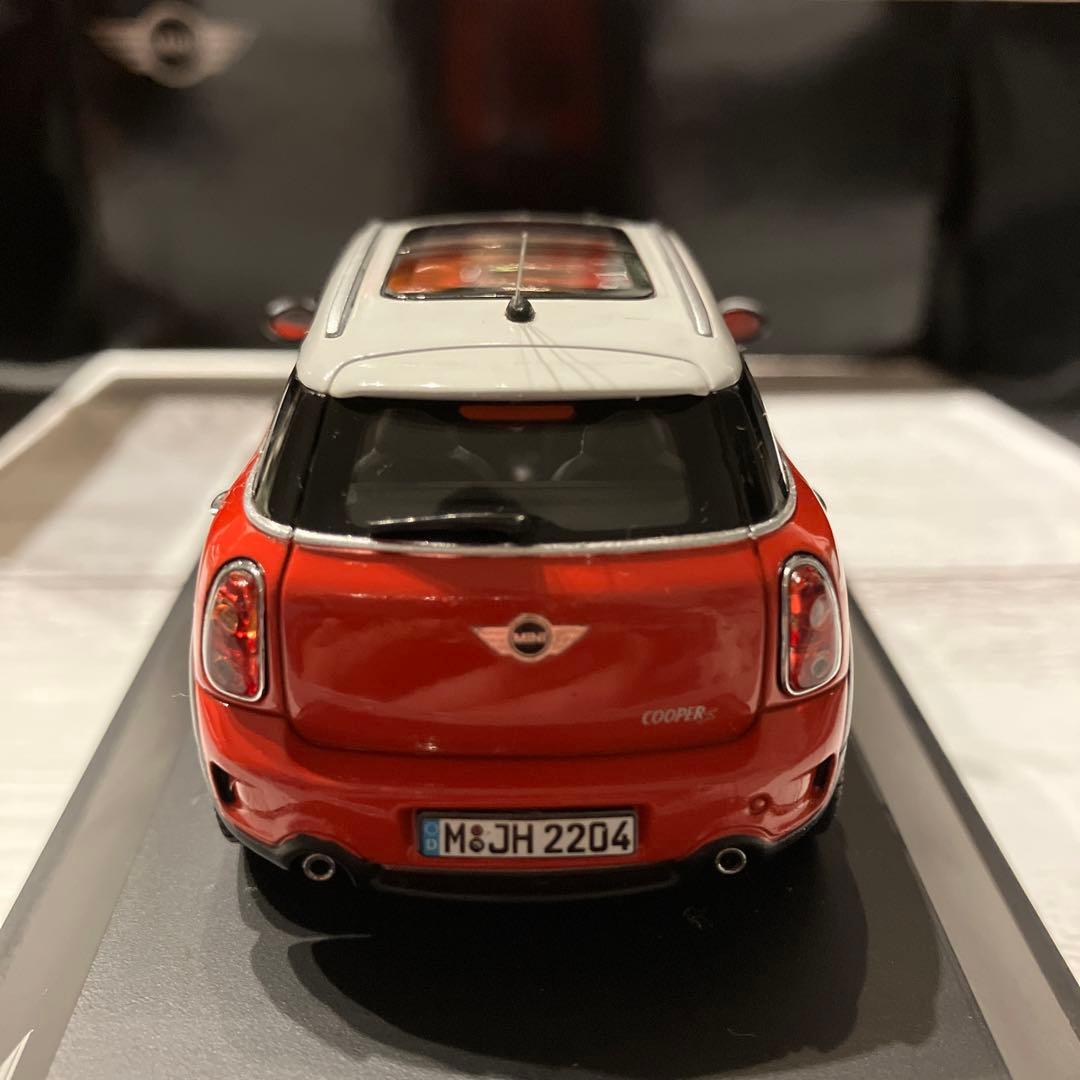 1/43 MINI ミニクロスオーバー クーパーS ミニカー レッド×ホワイト