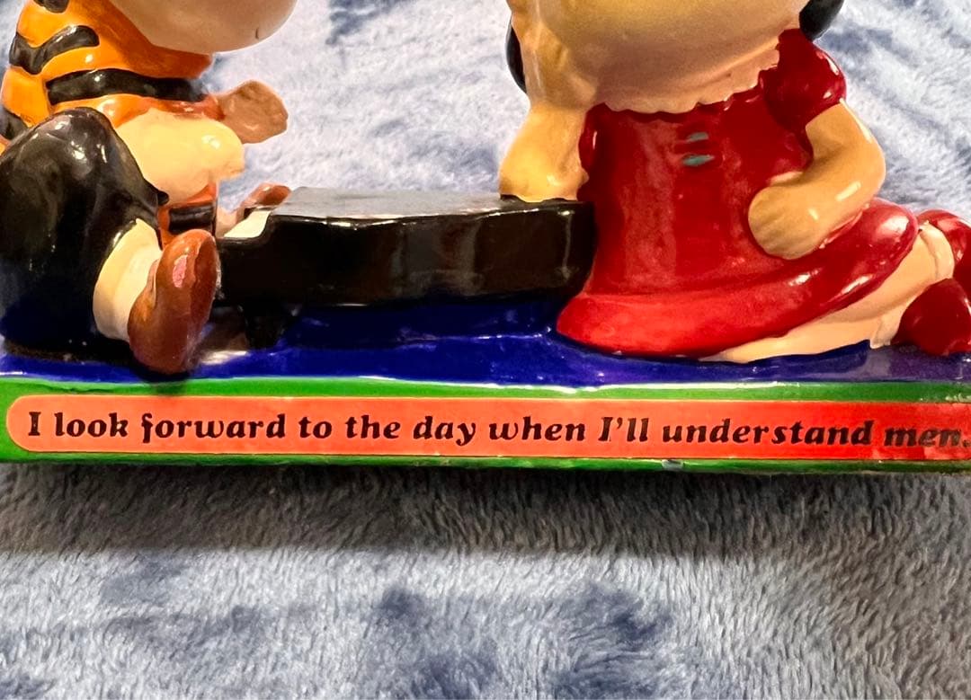 スヌーピー　SNOOPY 　ルーシー& シュローダー