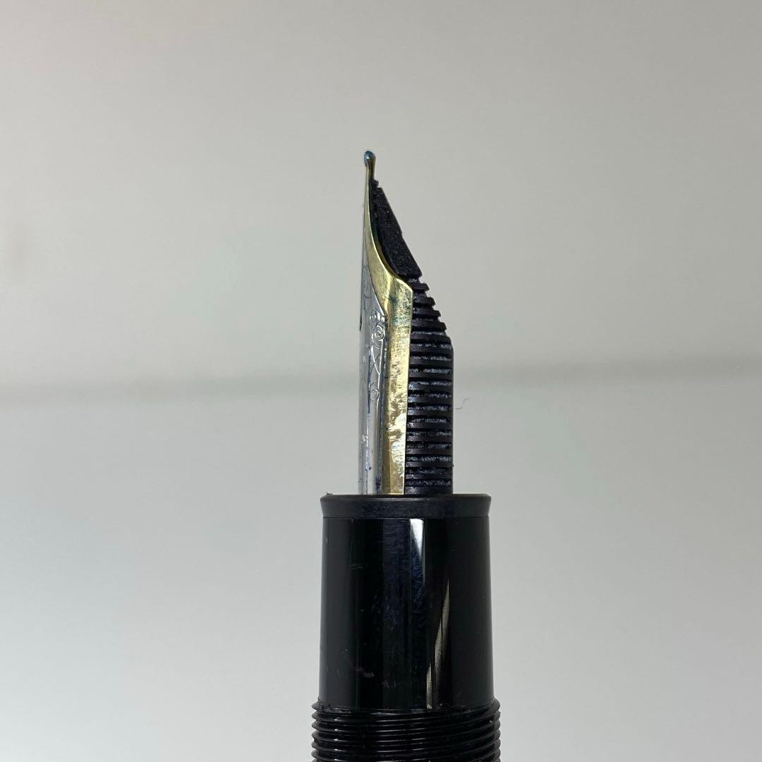 Mont Blanc マイスターシュテュック　ペン先14C 585 万年筆