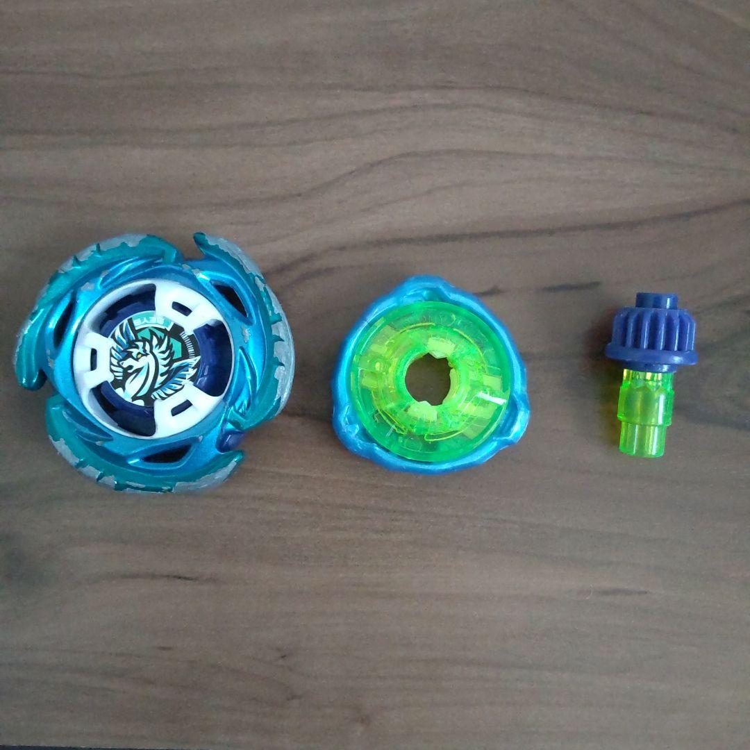 ベイブレードx エアロペガサス 3-70A ダブルメタルコート ブルー×グリーン