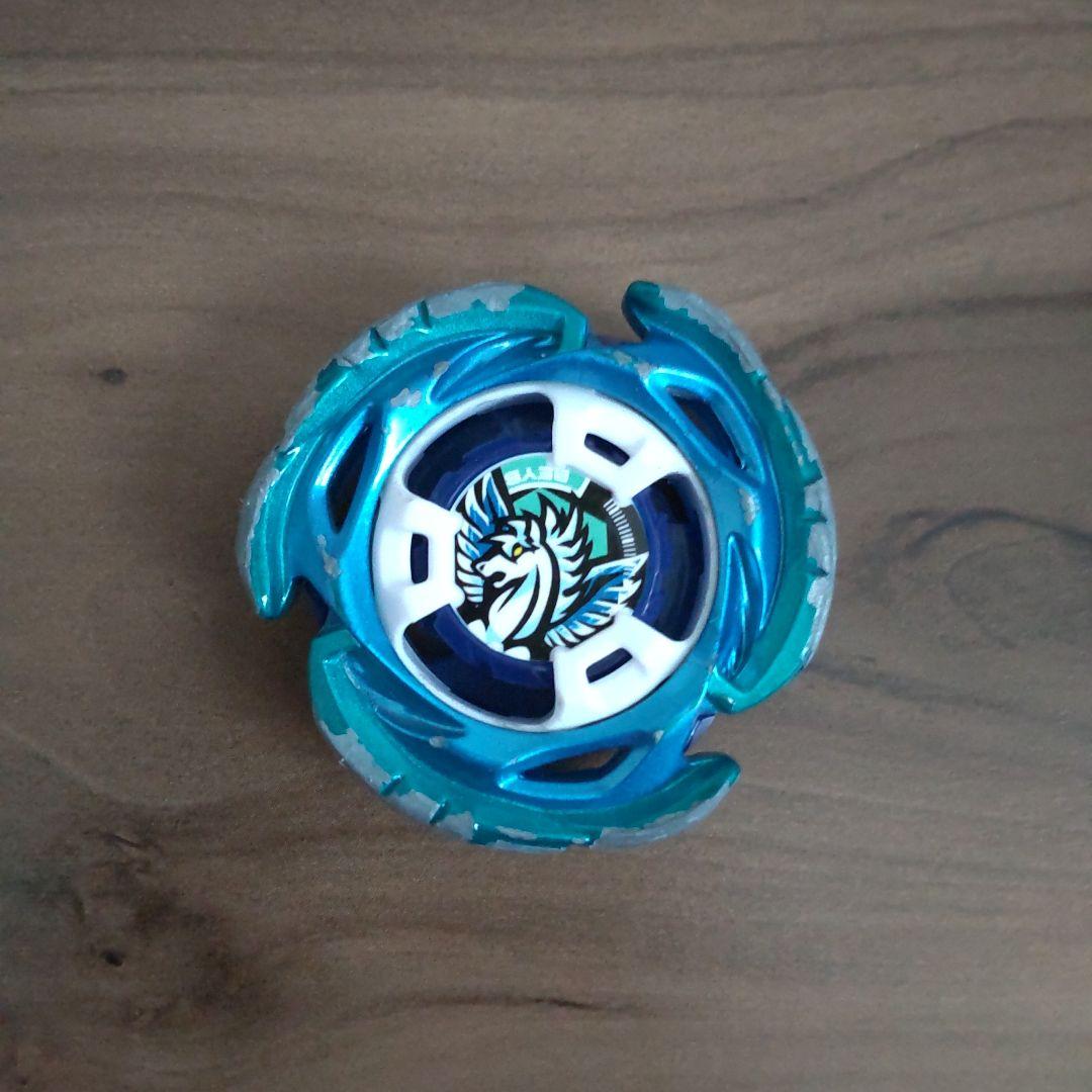 ベイブレードx エアロペガサス 3-70A ダブルメタルコート ブルー×グリーン