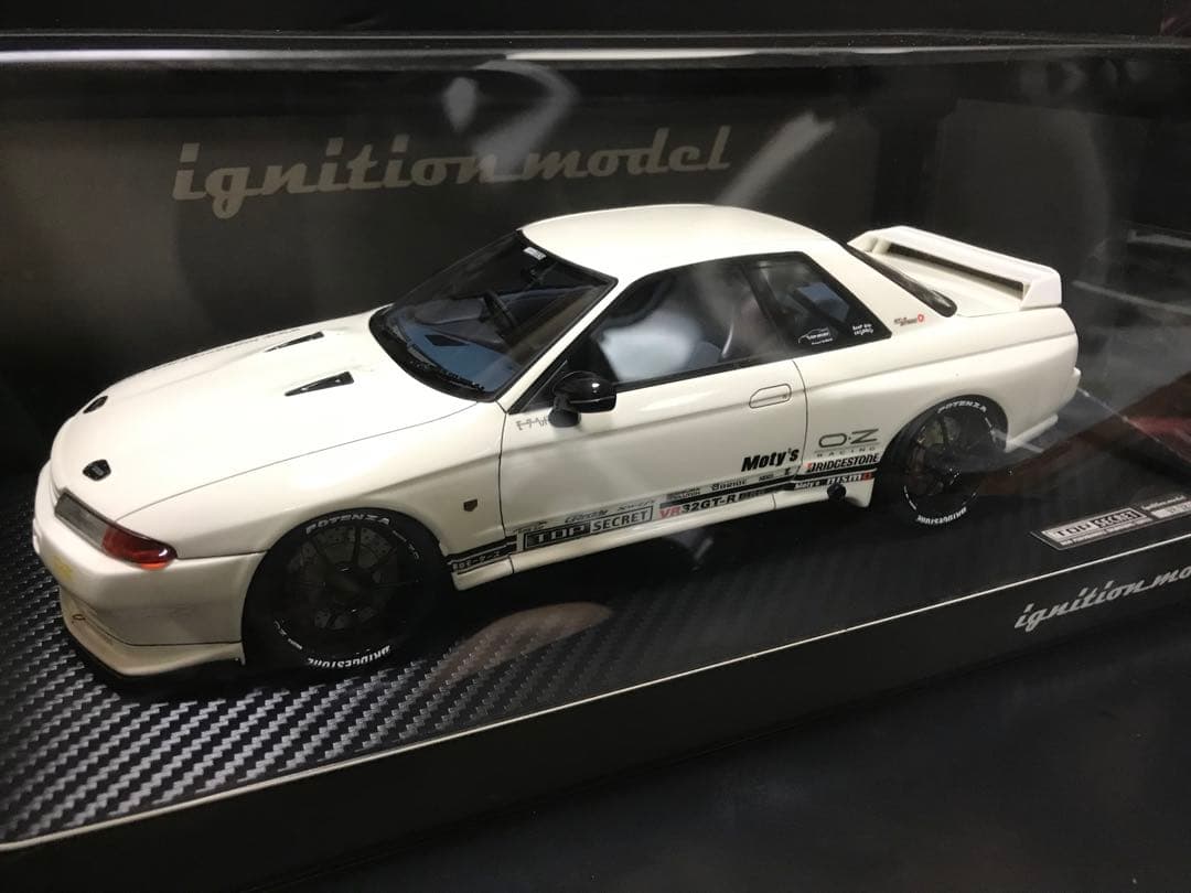イグニッションモデル 1/18 トップシークレット GTR VR32 ホワイト