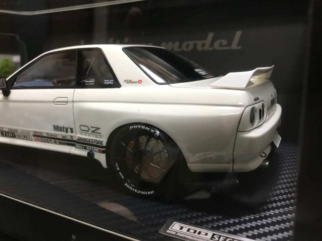 イグニッションモデル 1/18 トップシークレット GTR VR32 ホワイト