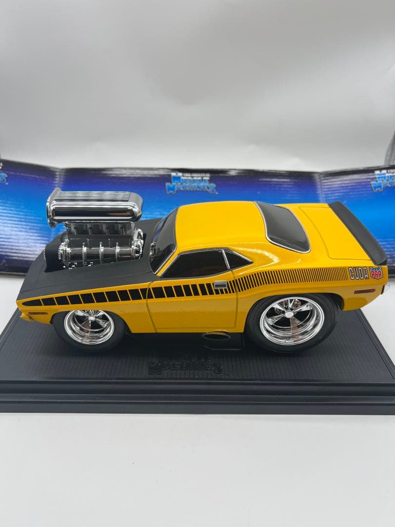 No60ミニカー1/18箱ありMUSCLE MACHINES 70 CUDA