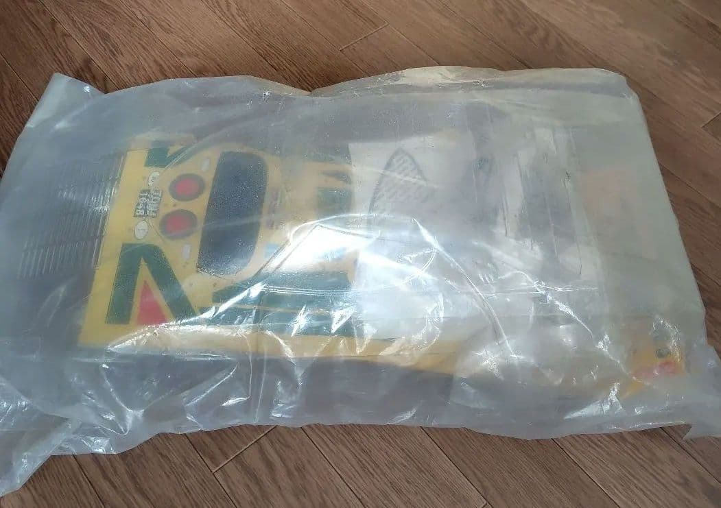 ランチアストラトス　1/8　KYOSHO ボディセット（3984）