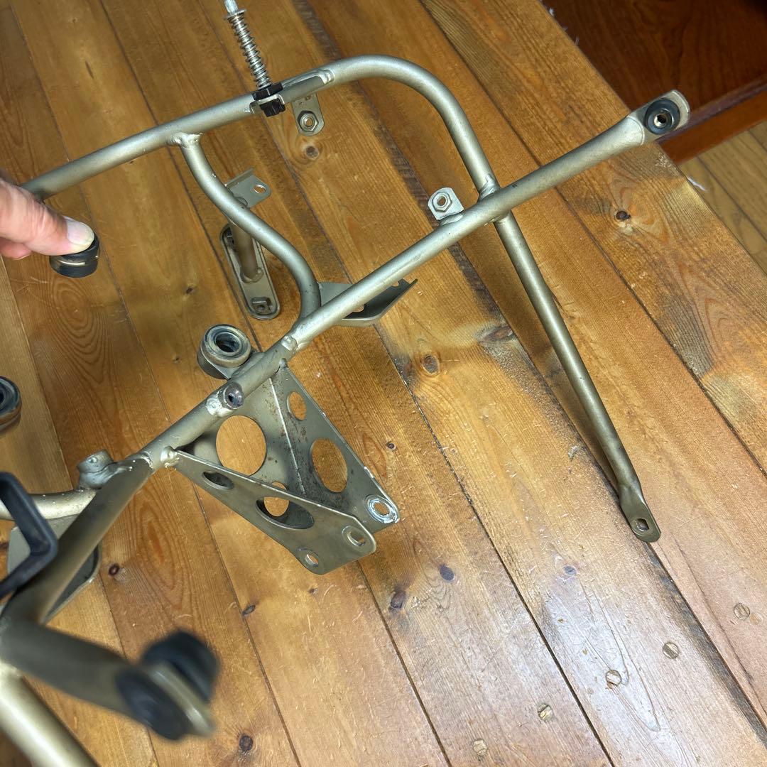 ドゥカティ400SS /900SSヘッドライト&アッパーカウルステー 0511