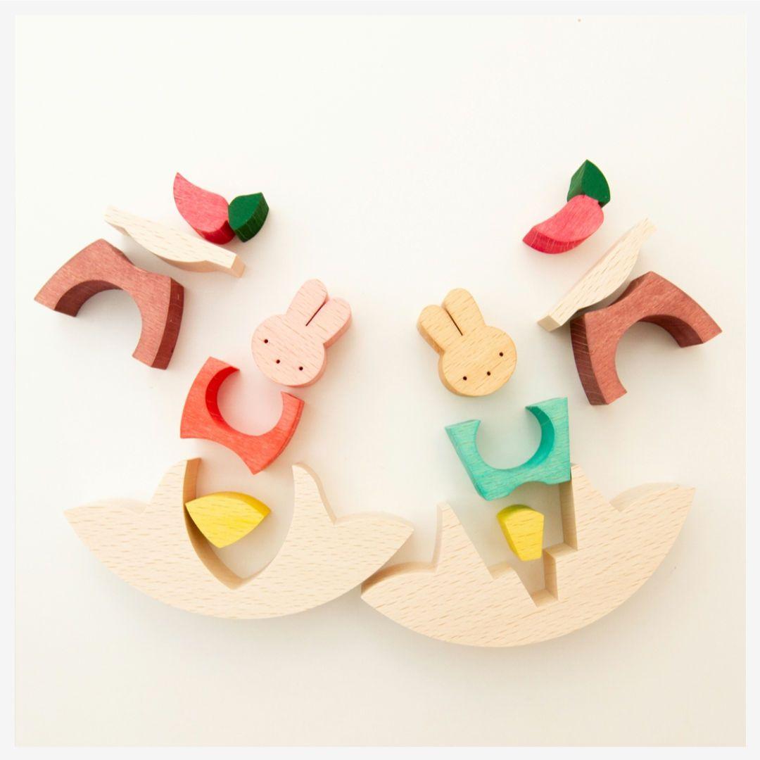 うさぎ円びな　小黒三郎・組み木のお雛様