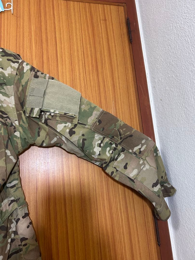 アメリカ軍　メタアラミド繊維採用　高性能迷彩戦闘服 ACU