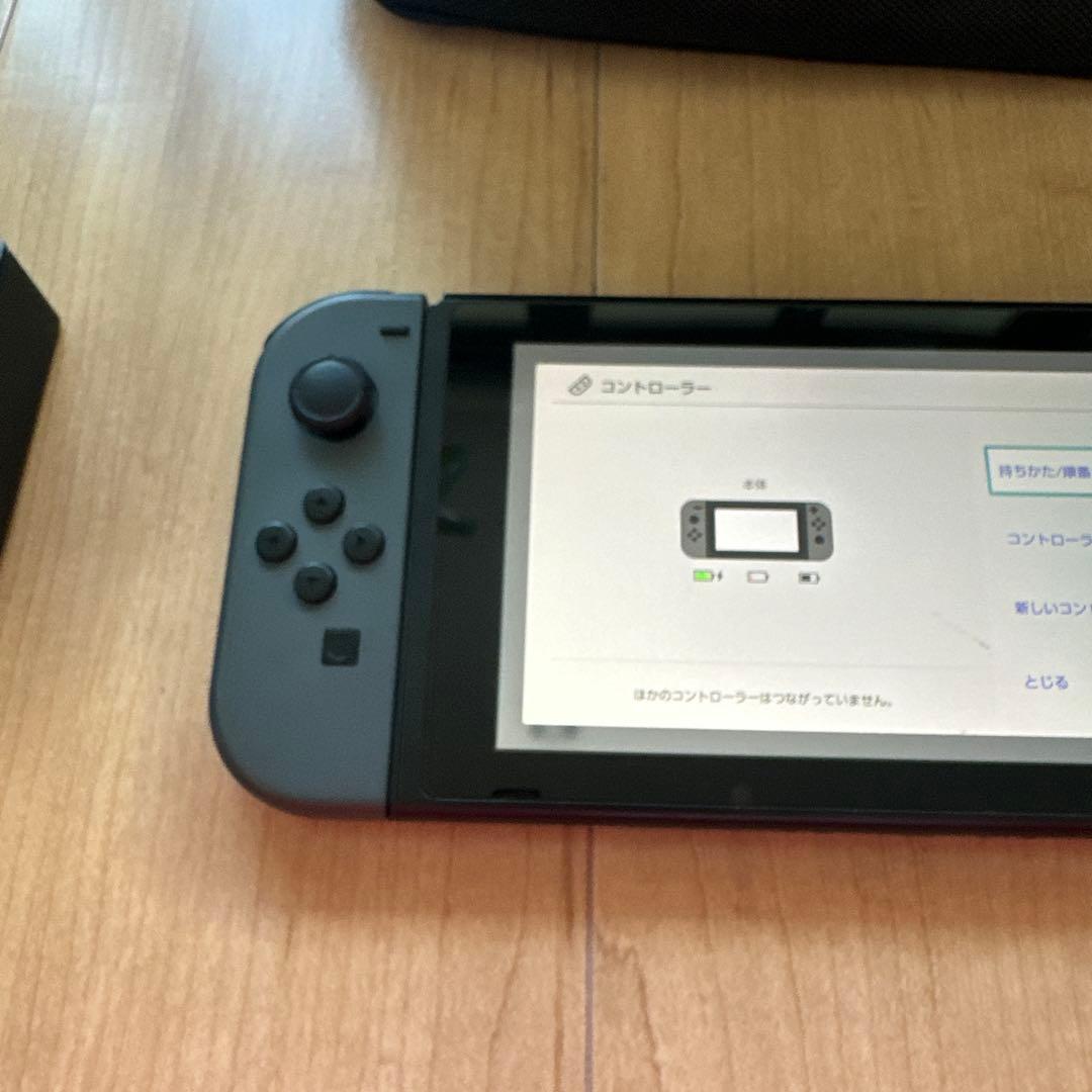 ひ*ん様 @*a様 ニンテンドースイッチ本体 razer ヘッドセット,プロコン