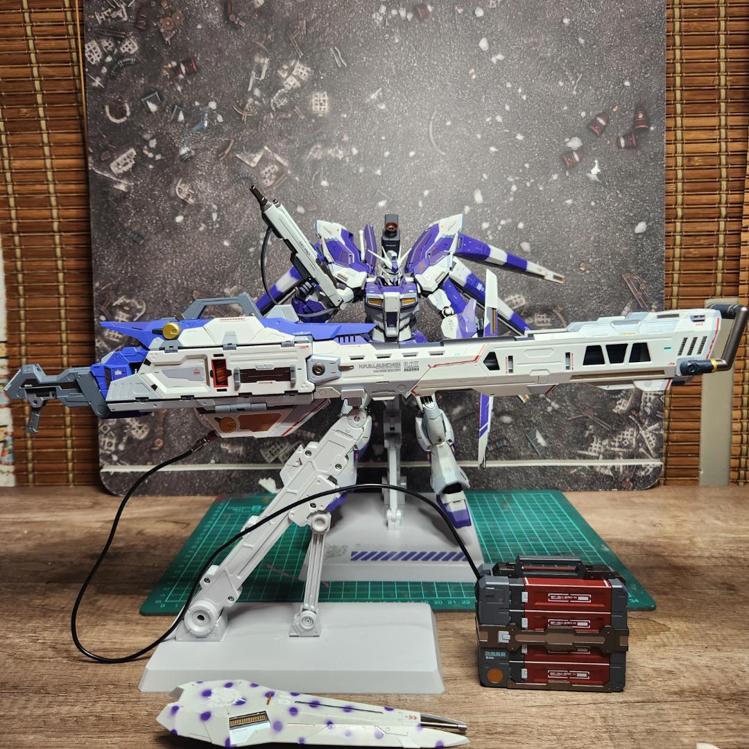 LBUILD 　Hi-νガンダム＆ハイパーメガバズーカランチャー