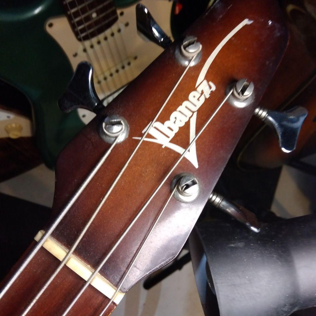 Ibanez エレキベース ブラック