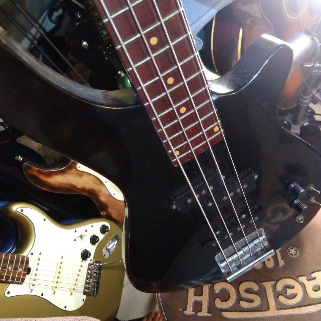 Ibanez エレキベース ブラック