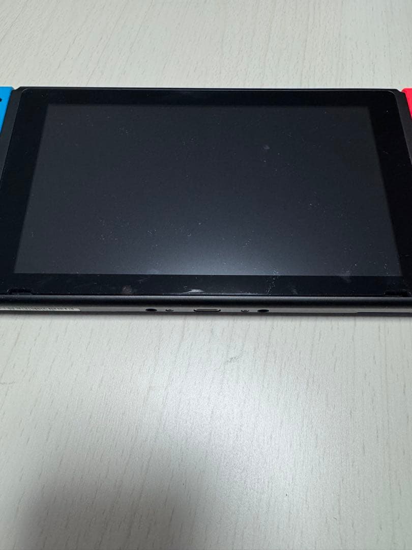 任天堂　NintendoSwitch 本体