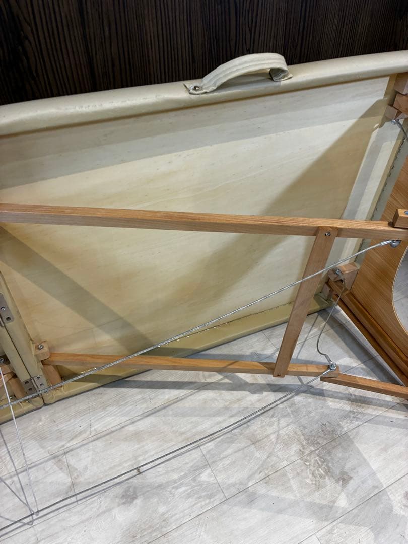 マッサージベッド 折りたたみ 持ち運び 施術 整体 エステ 送料込み