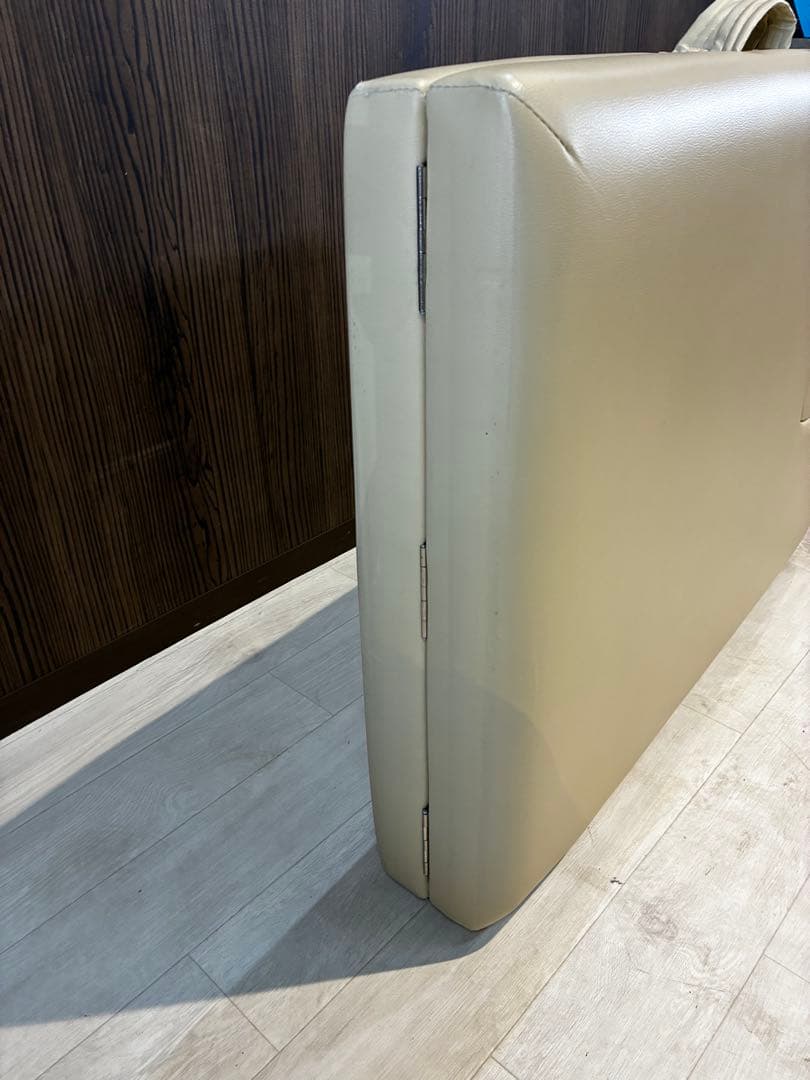 マッサージベッド 折りたたみ 持ち運び 施術 整体 エステ 送料込み