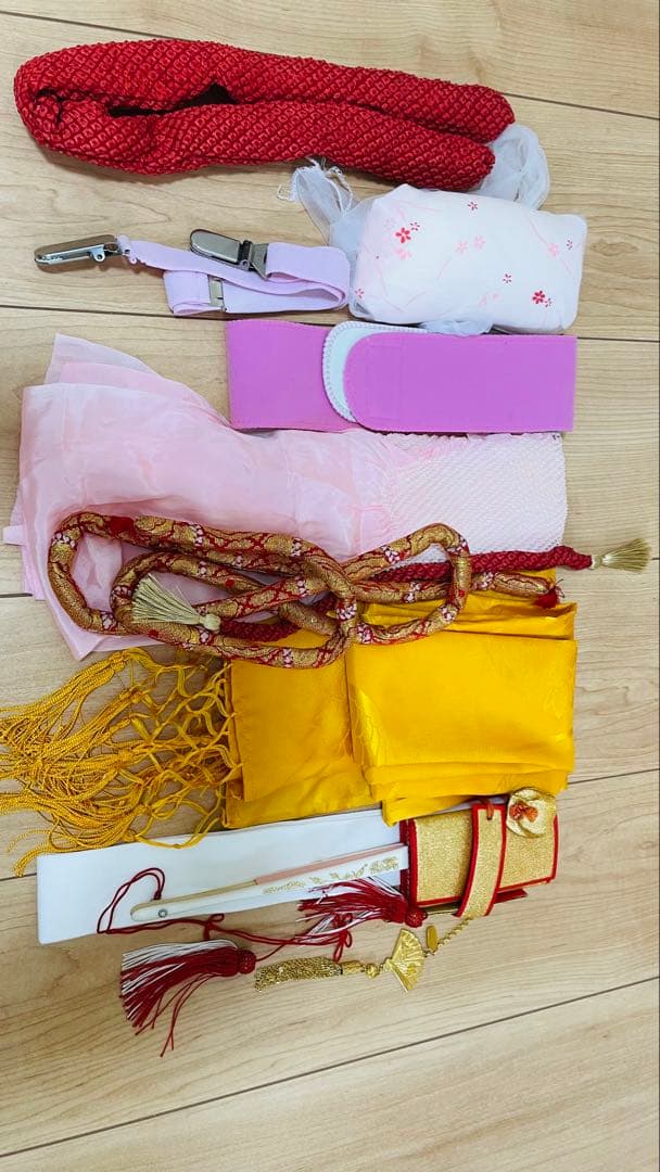 七五三用子供着物 女の子　7歳　正絹　アンティーク着物　130