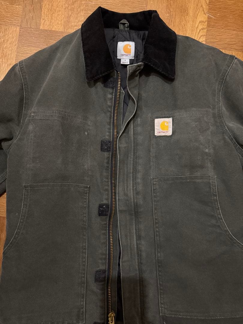 Carharttトラディショナルコート
