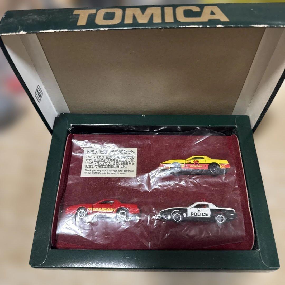 トミカ 15周年記念セット ポンティアックファイアバード