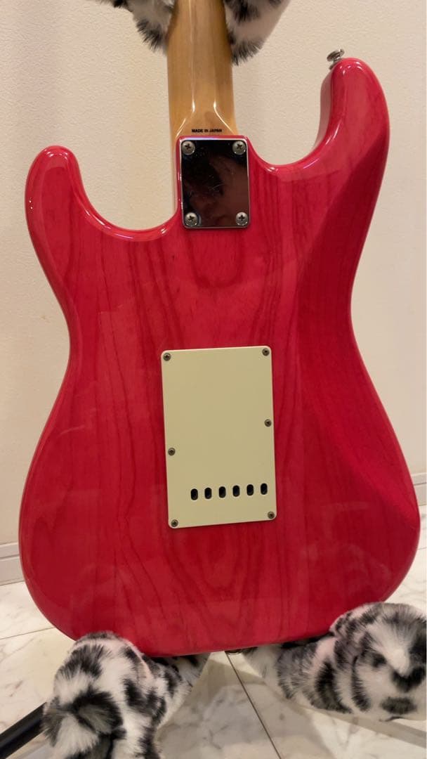 ギター Fender Japan ST62 ASH MH RW Trans Pink